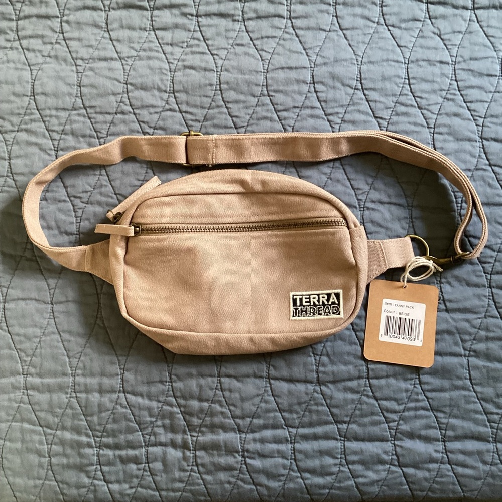 NWT Terra Thread cadera fanny pack
